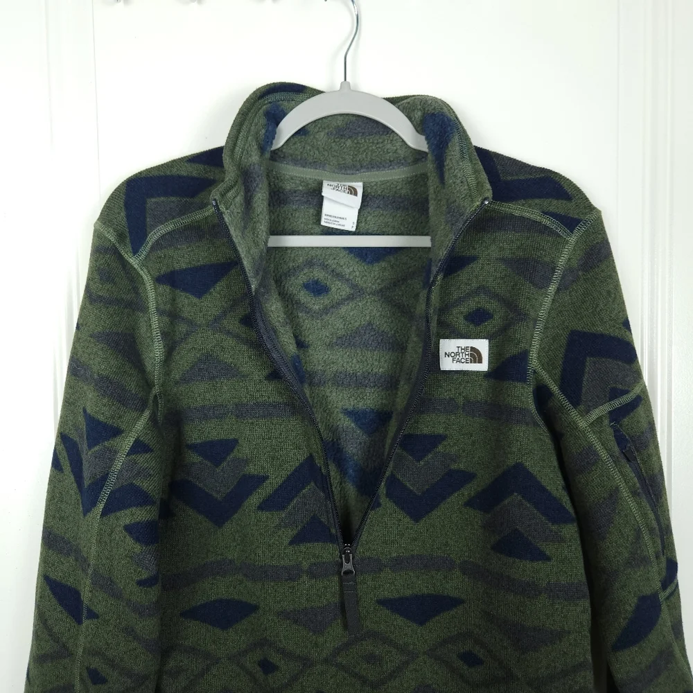 The North Face Men's Gordon Lyons Novelty 1/4 zip Pullover Aztec Green Size S